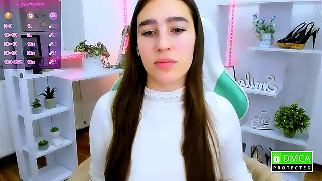 Snapshot of _Eliizabeth_ chatting on February 2026 09:20:02 PM Eliizabeth online show from February 2026 09:20:02 PM