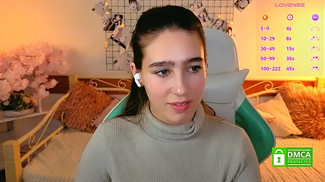 Snapshot of _Eliizabeth_ chatting on February 2026 10:30:02 PM Eliizabeth online show from February 2026 10:30:02 PM