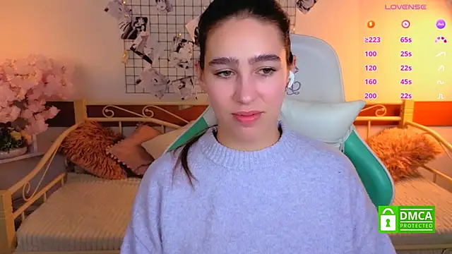 Snapshot of _Eliizabeth_ chatting on February 2026 10:33:01 PM Eliizabeth online show from February 2026 10:33:01 PM