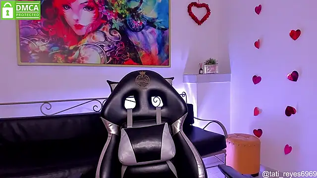 tati reyess online show from February 2025 04:09:02 PM