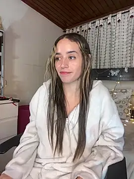 Natalia Suarez online show from March 2025 09:32:02 AM