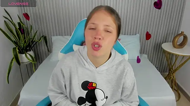 nataly rodri online show from February 2025 12:11:02 PM