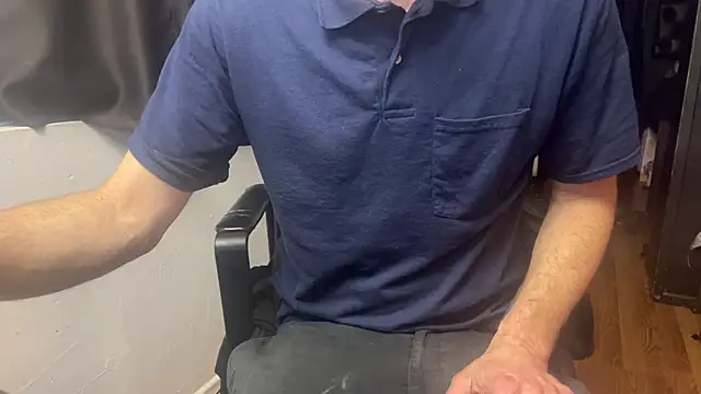 leanjamesdean online show from December 2025 05:35:01 AM