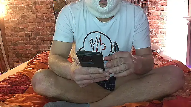 MarcTaya online show from December 2025 09:55:01 PM