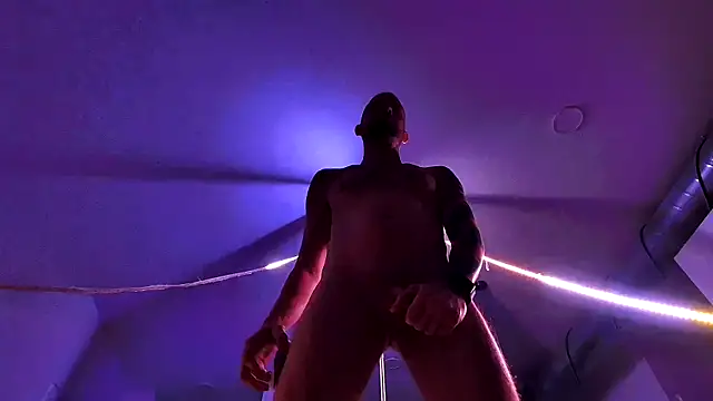 Snapshot of BDDuncanAbaddon chatting on December 2024 06:01:01 AM BDDuncanAbaddon online show from December 2024 06:01:01 AM