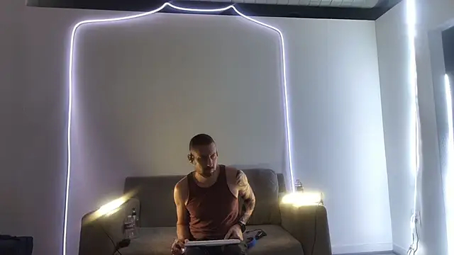 Snapshot of BDDuncanAbaddon chatting on February 2025 12:11:01 PM BDDuncanAbaddon online show from February 2025 12:11:01 PM