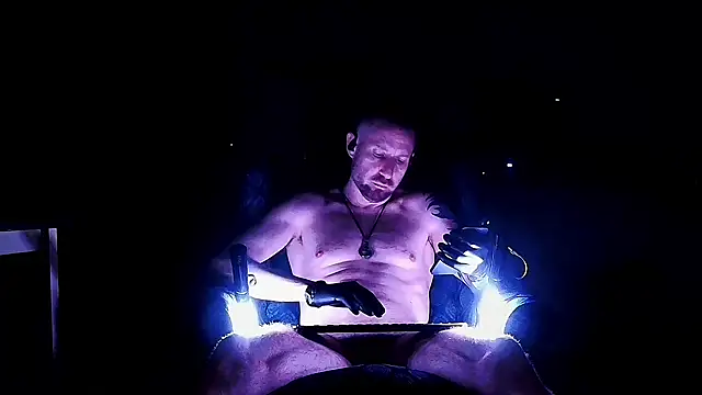 Snapshot of BDDuncanAbaddon chatting on March 2025 08:16:01 AM BDDuncanAbaddon online show from March 2025 08:16:01 AM