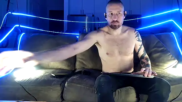 Snapshot of BDDuncanAbaddon chatting on March 2025 07:20:02 AM BDDuncanAbaddon online show from March 2025 07:20:02 AM