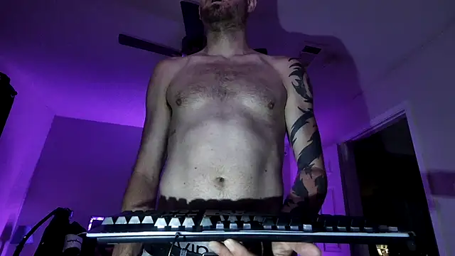 Snapshot of BDDuncanAbaddon chatting on September 2025 05:11:02 AM BDDuncanAbaddon online show from September 2025 05:11:02 AM