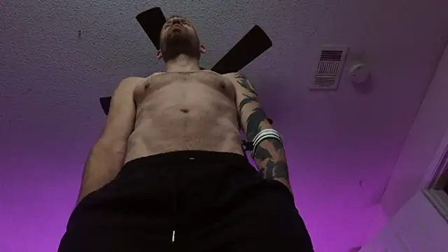 Snapshot of BDDuncanAbaddon chatting on October 2025 11:39:01 AM BDDuncanAbaddon online show from October 2025 11:39:01 AM