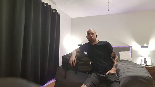 Snapshot of BDDuncanAbaddon chatting on October 2025 02:53:01 AM BDDuncanAbaddon online show from October 2025 02:53:01 AM