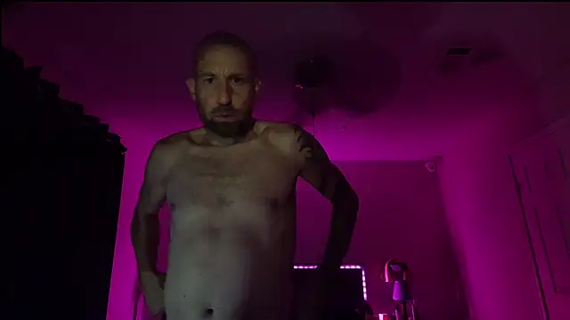 Snapshot of BDDuncanAbaddon chatting on October 2025 04:44:02 AM BDDuncanAbaddon online show from October 2025 04:44:02 AM