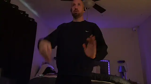 Snapshot of BDDuncanAbaddon chatting on October 2025 04:02:02 PM BDDuncanAbaddon online show from October 2025 04:02:02 PM