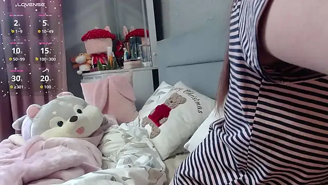 Viktoriiya bald online show from December 2025 12:22:01 PM