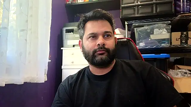 Sakhtlaundaz online show from October 2025 01:25:01 PM