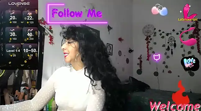 YourWhoreXX online show from February 2025 08:44:02 AM