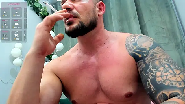 musclemonster31 online show from February 2025 02:53:02 AM