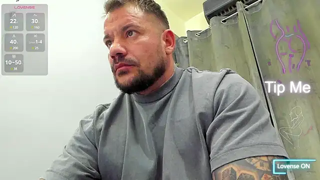 musclemonster31 online show from March 2025 04:56:01 AM