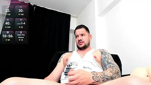 musclemonster31 online show from November 2025 09:53:01 PM
