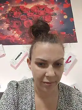 Snapshot of LEAsquirt91 chatting on July 2026 11:48:02 AM LEAsquirt91 online show from July 2026 11:48:02 AM
