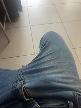 punhetaba online show from February 2026 04:05:02 PM