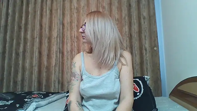 PussyEvely online show from January 2025 07:39:02 AM