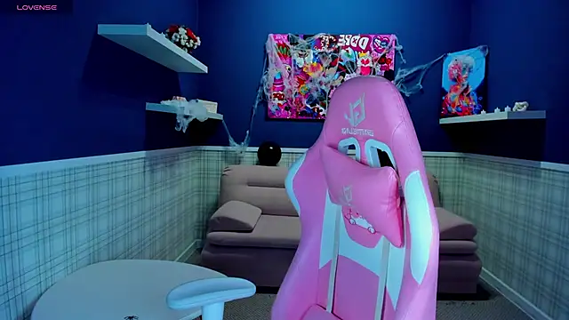 Lexi Split online show from October 2025 07:10:02 AM