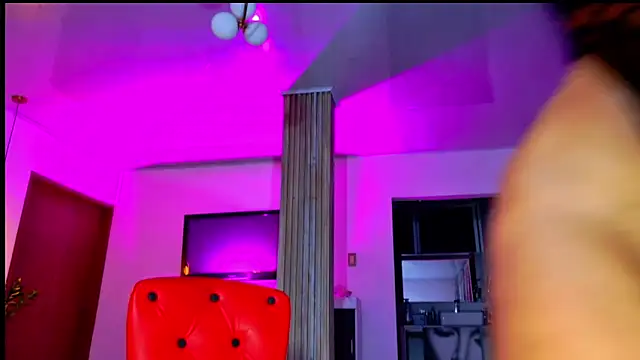 SQUIRT4UMEGAN online show from April 2026 01:14:01 AM