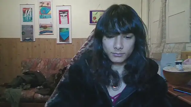 calliemaggotbone online show from November 2025 07:34:02 AM