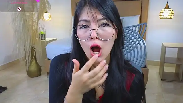 Snapshot of riley_sierra chatting on February 2025 12:29:01 PM riley sierra online show from February 2025 12:29:01 PM