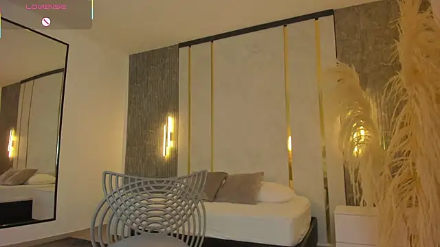 Snapshot of riley_sierra chatting on September 2025 12:41:01 PM riley sierra online show from September 2025 12:41:01 PM