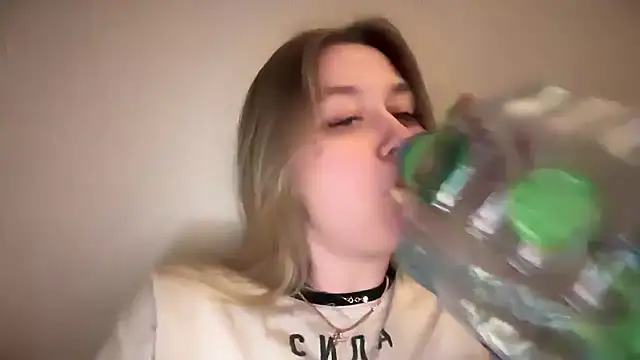 Isabel-Bailey online show from December 2024 08:47:02 PM