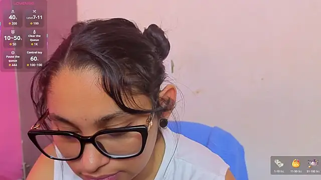 Cuteprincess21 online show from October 2025 11:40:01 PM