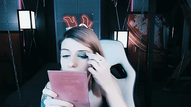 Noah ElmerX online show from December 2024 05:44:02 PM