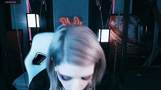 Noah ElmerX online show from February 2025 11:26:01 PM