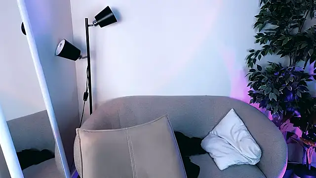 Snapshot of Noah_ElmerX chatting on February 2026 11:58:02 PM Noah ElmerX online show from February 2026 11:58:02 PM