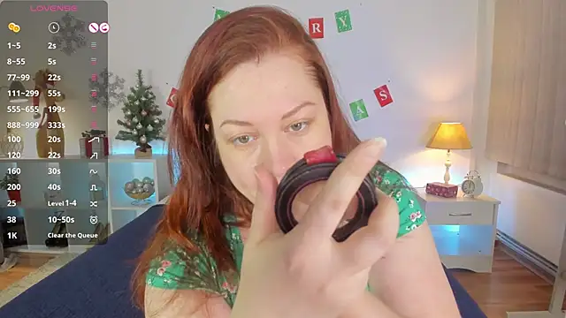 Snapshot of CutieGinger chatting on December 2024 07:22:01 PM CutieGinger online show from December 2024 07:22:01 PM