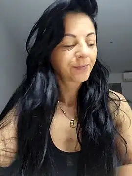 bruneta sexy23 online show from February 2025 06:32:02 AM