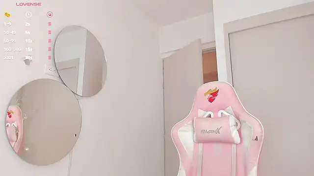 mia yourmommy online show from March 2025 01:56:02 AM