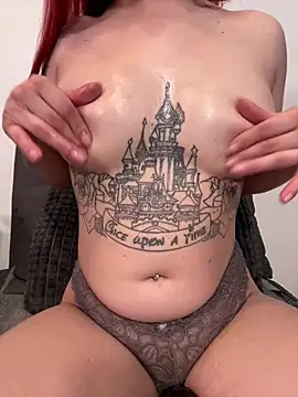 Snapshot of Tamy-Love chatting on March 2025 08:23:02 AM Tamy-Love online show from March 2025 08:23:02 AM