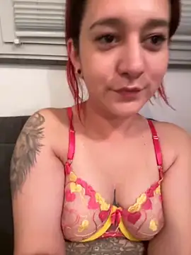 Snapshot of Tamy-Love chatting on September 2025 08:32:02 PM Tamy-Love online show from September 2025 08:32:02 PM