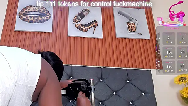 Cristale69 online show from November 2025 02:11:02 AM