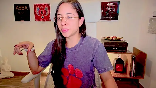 adriana  sosa  online show from December 2024 11:34:02 PM