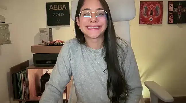 adriana  sosa  online show from February 2025 11:09:02 PM