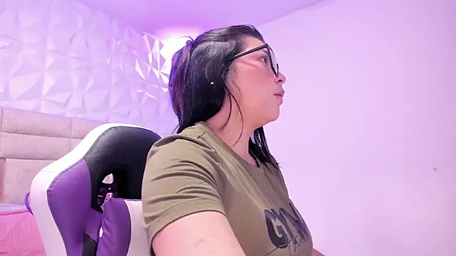 PauletteJ online show from February 2026 11:40:01 AM