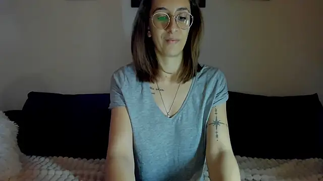 Snapshot of DesireMore90 chatting on February 2026 10:05:02 PM DesireMore90 online show from February 2026 10:05:02 PM