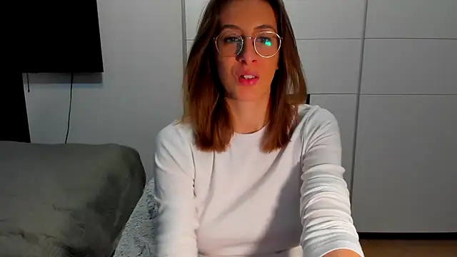 Snapshot of DesireMore90 chatting on March 2026 04:03:02 PM DesireMore90 online show from March 2026 04:03:02 PM