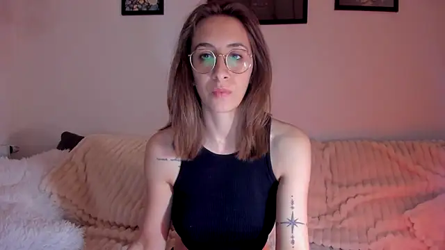 Snapshot of DesireMore90 chatting on March 2026 12:03:02 AM DesireMore90 online show from March 2026 12:03:02 AM