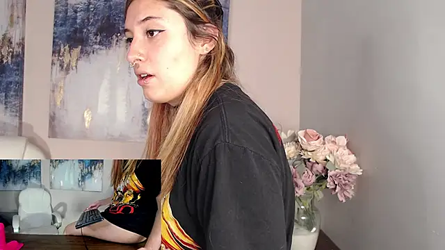 chubby vanniie  online show from February 2025 08:04:01 PM