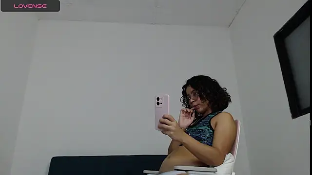 Putaku San online show from February 2025 03:53:02 AM